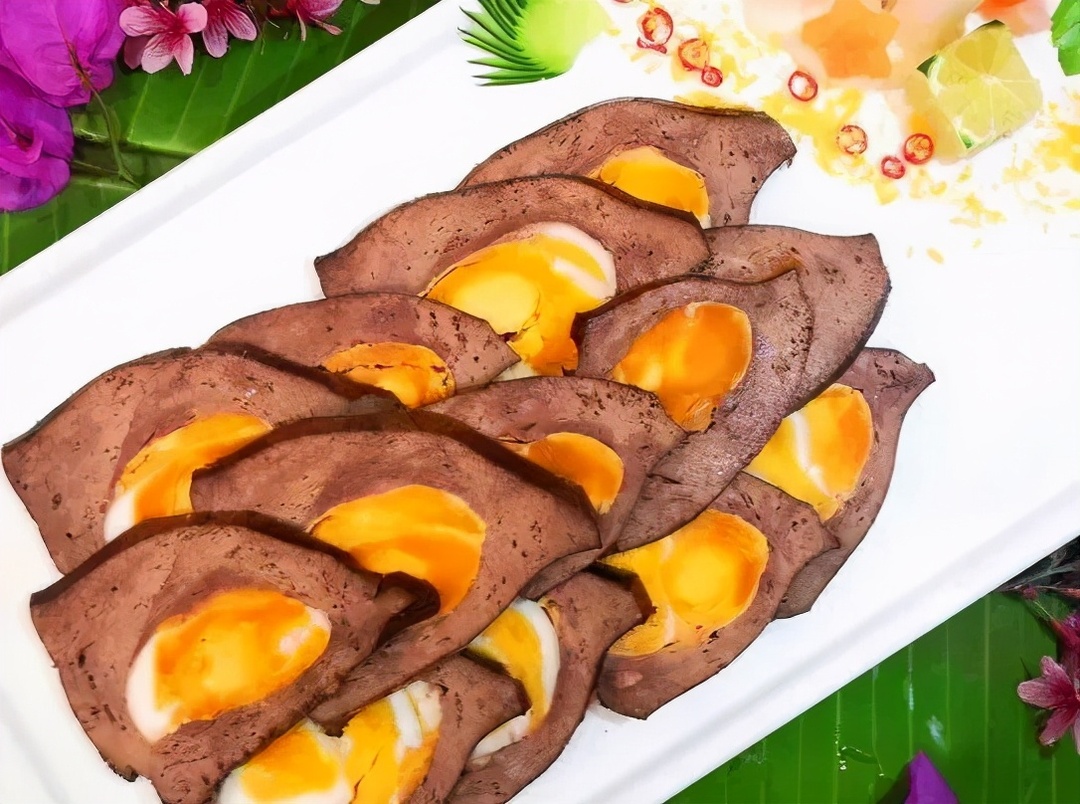 年夜饭，点个餐，一个电话就到家