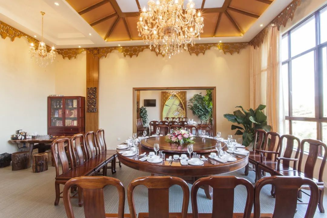 年夜饭，点个餐，一个电话就到家